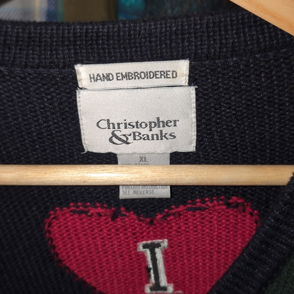 I Love Basketball Vintage Christopher Banks Sweater - Picture 4 of 4